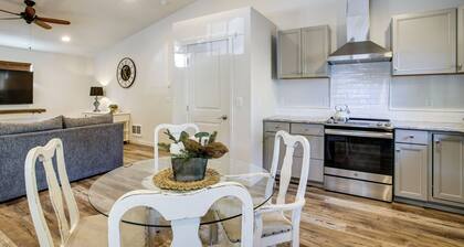 1 Mi to Dtwn Cda: Pet-friendly Home w/ Patio!