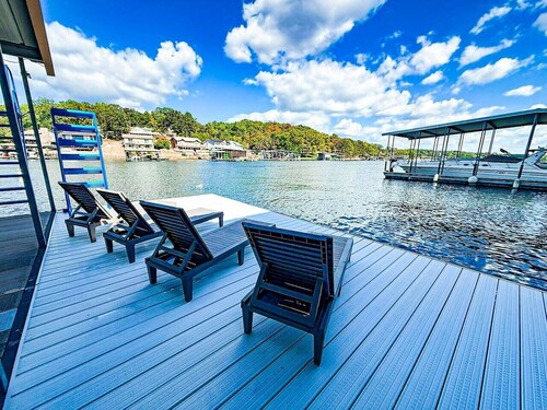 Near Paradise-3BD/2BA/Dock/Deck/Firepit/Kayaks-7PP