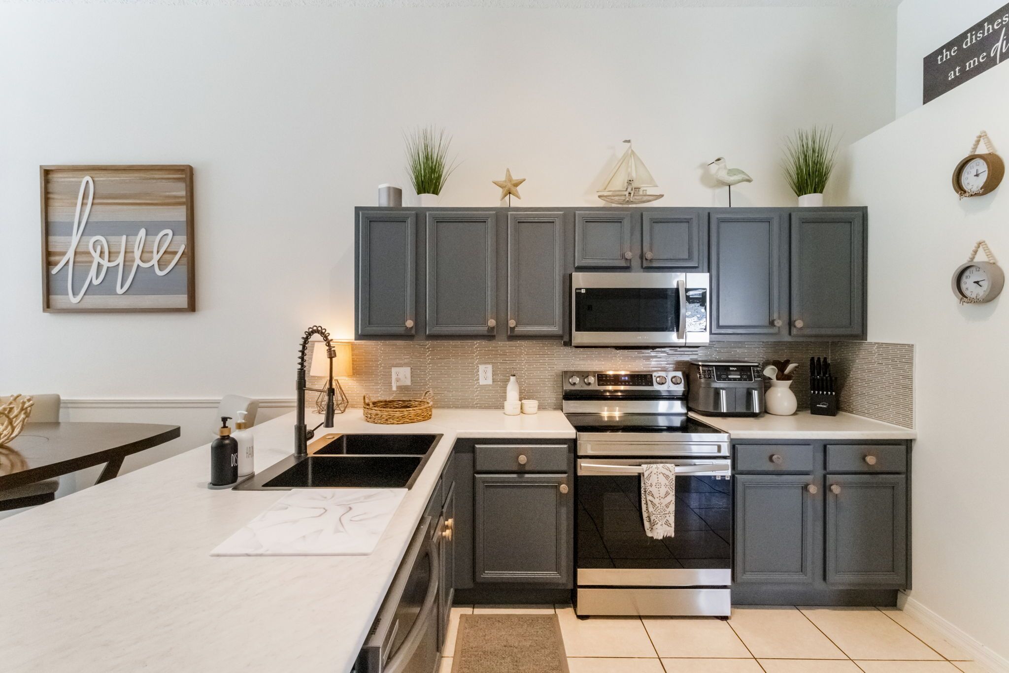 Microwave, oven, stovetop, dishwasher