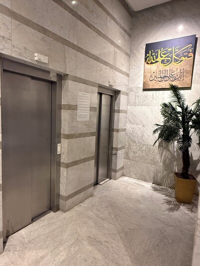 Chic 1-bedroom apartment in enchanting Casablanca with fitness room, AC