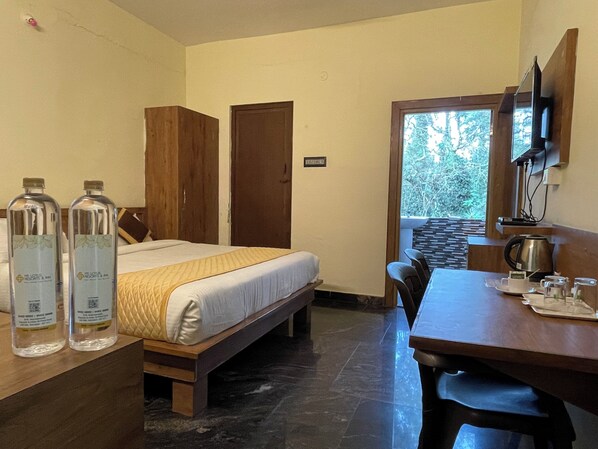 Standard Double Room | Desk, laptop workspace, soundproofing, free WiFi - Ms Lotus Resorts & INN (Kolli Hills)
