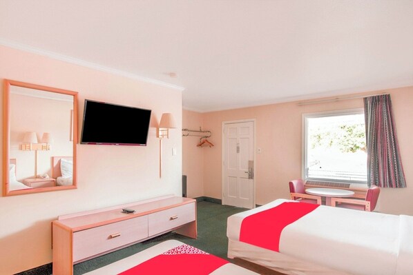 Free WiFi, bed sheets