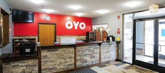 Pet-Friendly Room Near Redwood Falls Hotspots w/ King Bed + Free Parking