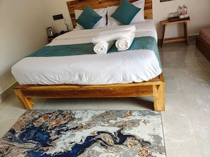 Desk, laptop workspace, free WiFi - Shivansh Agro Tourism And Home stay (Chimur)