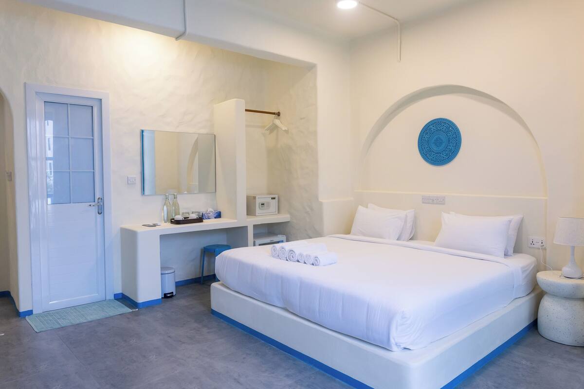 Premium bedding, memory-foam beds, minibar, in-room safe