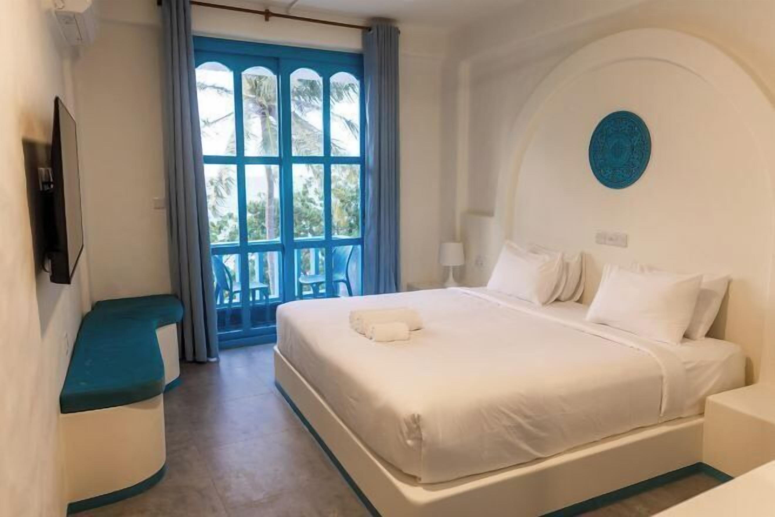 Ropa de cama de alta calidad, colchones viscoelásticos, minibar