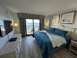 3 soverom, strykejern/-brett, reiseseng for barn og wi-fi (inkludert)