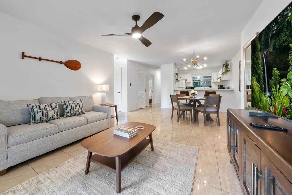 公寓客房, 2 間臥室 | 起居區 | 智慧型電視