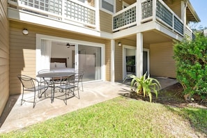 Condo, 2 habitaciones | Restaurante al aire libre