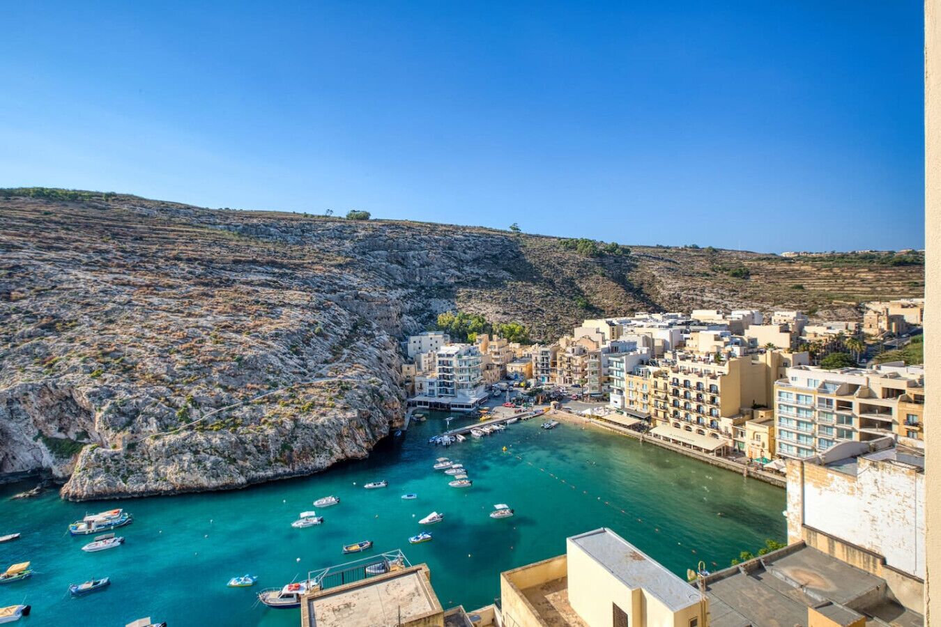 2 عدّة غرف نوم