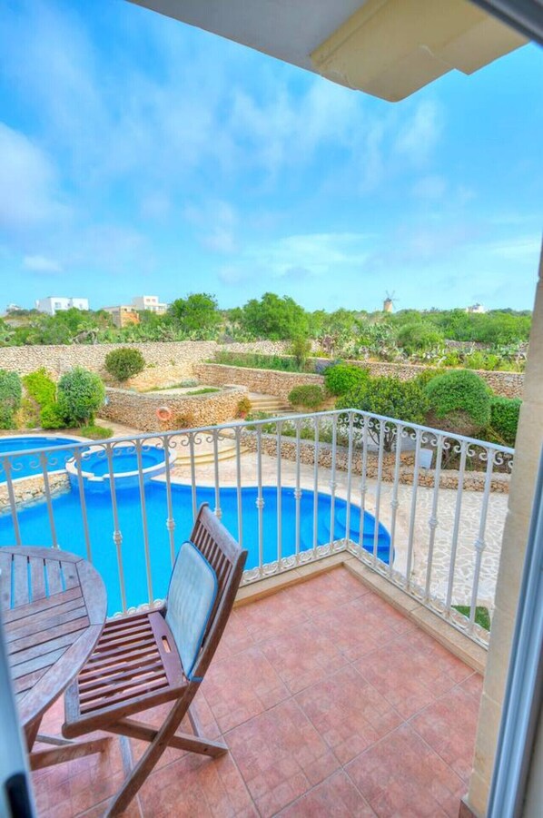 อพาร์ทเมนท์ | 3 ห้องนอน