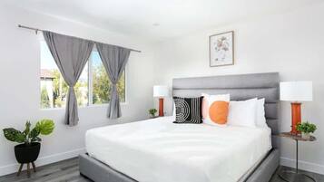 3 soverom, strykejern/-brett, wi-fi og sengetøy