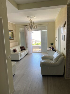 تلفزيون ذكي