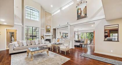 Spacious Home w/ Pool & Guest House