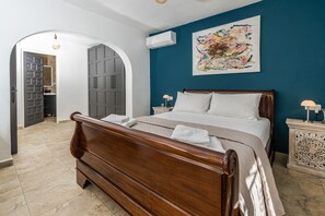 3 Schlafzimmer, Reisekinderbett, kostenloses WLAN, Bettwäsche