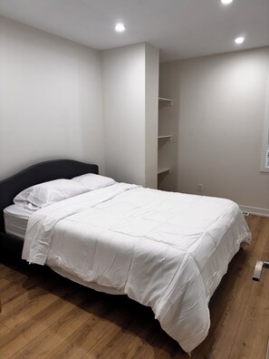 8 quartos, Wi-Fi, roupa de cama