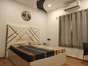 Luxury Villa | Rollaway beds, free WiFi, bed sheets - Pawna Ns4 villa (Mawal)