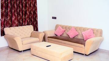 32-inch flat-screen TV with cable channels