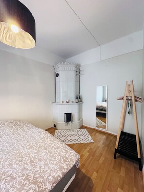 1 bedroom, WiFi, bed sheets, wheelchair access