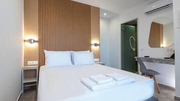 Zimmersafe, Schreibtisch, schallisolierte Zimmer, kostenloses WLAN