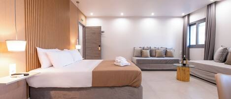 Deluxe Quadruple Room, Courtyard View | In-room safe, desk, soundproofing, free WiFi