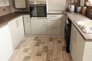 ميكروويف، فرن، موقد طهي مسطح