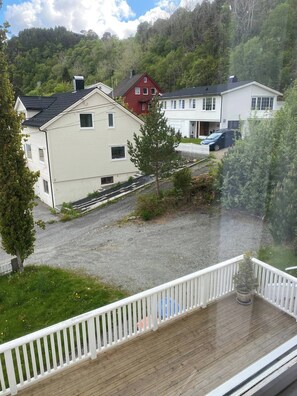 Property grounds - Mountain Retreat in Brattvåg - Unwind in Nature (Ålesund)