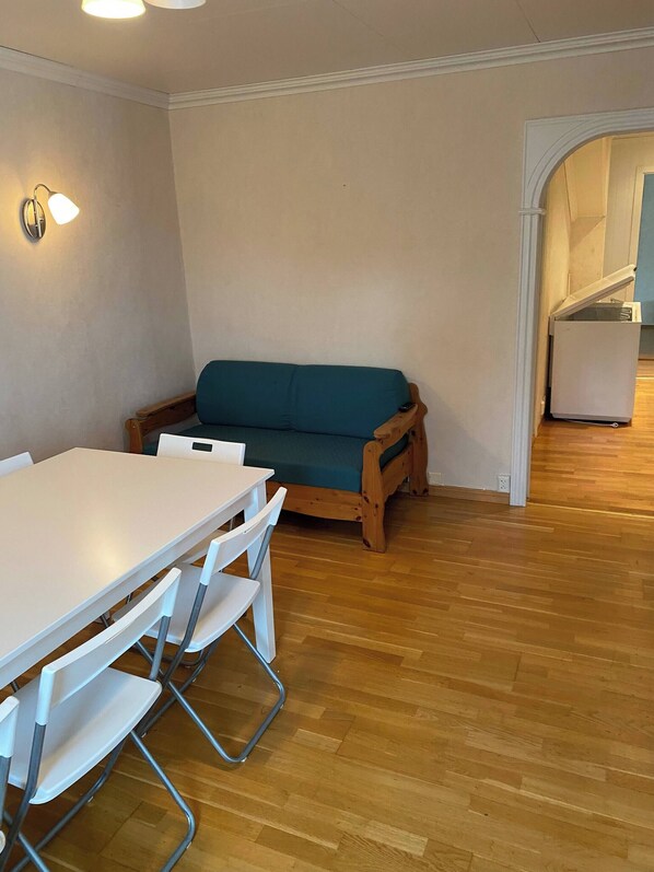 House, Multiple Bedrooms, Balcony, Mountain View | Dining - Mountain Retreat in Brattvåg - Unwind in Nature (Ålesund)