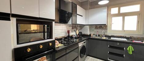 Microones, forn i placa de cuina