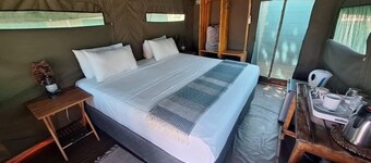 RiverScape Inn Tented Guest House 