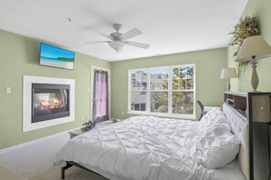 3 soverom, strykejern/-brett, wi-fi og sengetøy