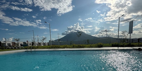 Casa Campos: Perfect Blend of Comfort and Elegance!