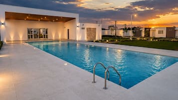 Piscina externa