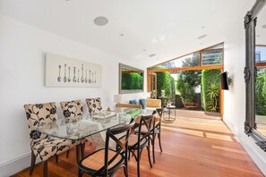 House, 3 Bedrooms, Balcony, City View | Dining room - Luxury Colonial Terrace House in the Rocks (Sydney)
