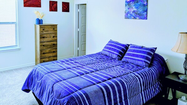 3 habitaciones, tabla de planchar con plancha y wifi gratis