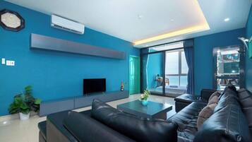 Smart-tv en een open haard