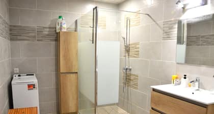 Appartement cosy neuf avec jardin boisé proche du centre ville de Montauban