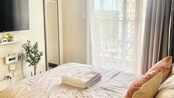 1 bedroom, WiFi, bed sheets