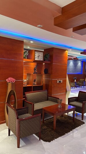 Reception - Al-Shumoukh Al-Sharqi  Apartments (Dammam)