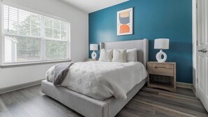 3 bedrooms, desk, iron/ironing board, WiFi