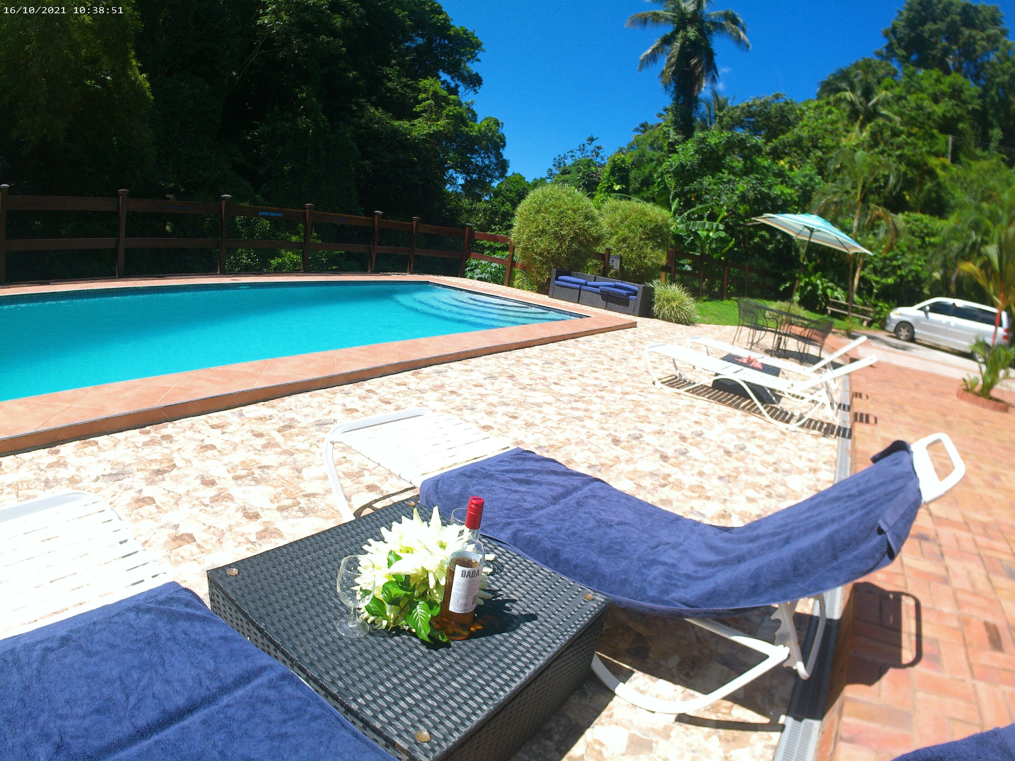 บริเวณภายนอก