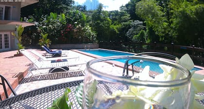 Toraille Waterfall Villas