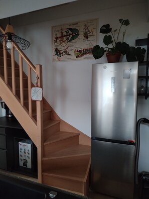 Interior - Gite sleeps 3, sleeps 5 in the countryside, garden, parking, pets welcome. (Vieux-Vy-sur-Couesnon)