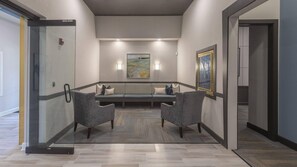 Interior - Landing | Spectacular 1BD, Pool, Gym (Orlando)