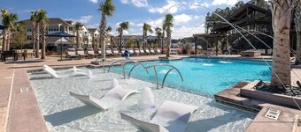 Landing | Amazing 1BD, Pool, Gym
