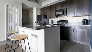 Unclassified image, 5 of 32, button - Landing | Stylish 1BD, Courtyard, Yoga Studio (Fort Myers)