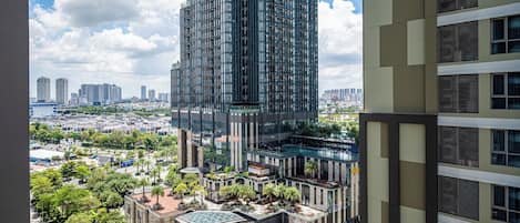 Luxe appartement, 2 slaapkamers, balkon, uitzicht op stad | Kameruitzicht