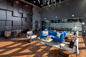 Lobby - Landing | Chic 1BD, Yoga Studio, Gym (Dallas)