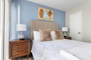1 bedroom, desk, iron/ironing board, WiFi