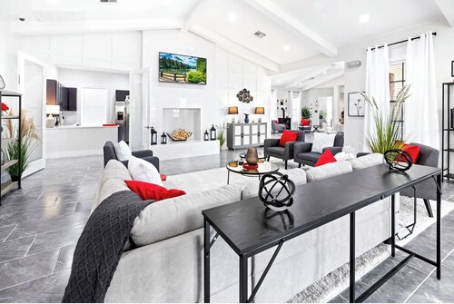 Landing | Stylish 2BD, Clubhouse, Gym